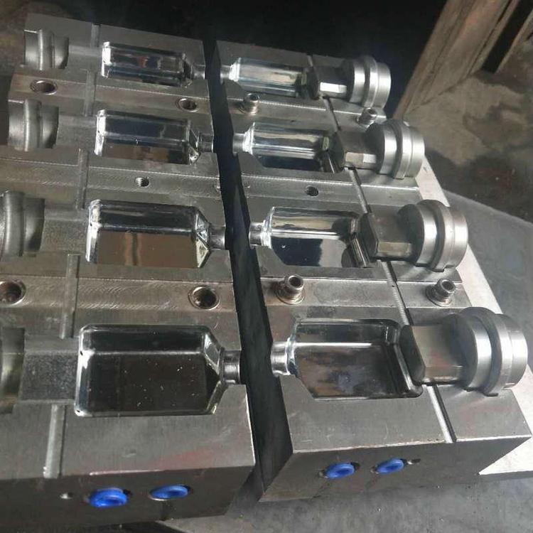 海兴塑料瓶模具